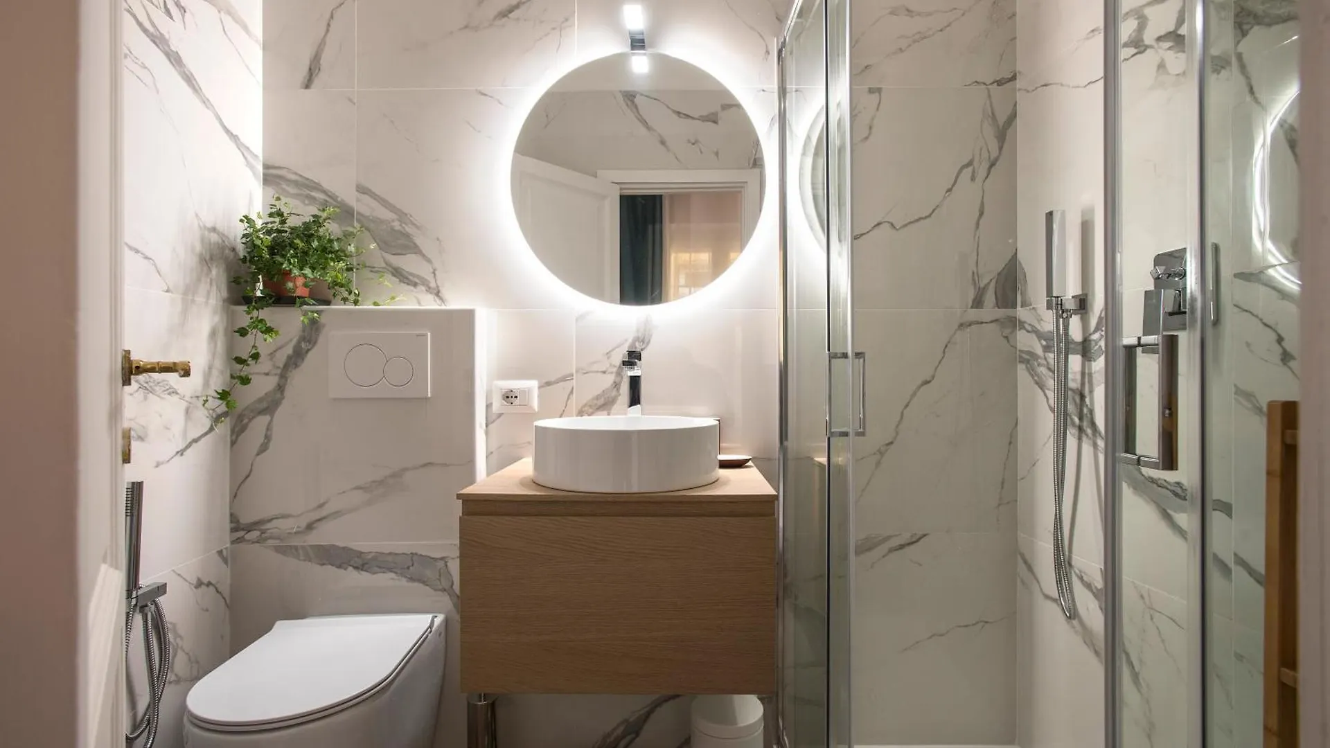 Specchi Loft Apartment Rome Italy
