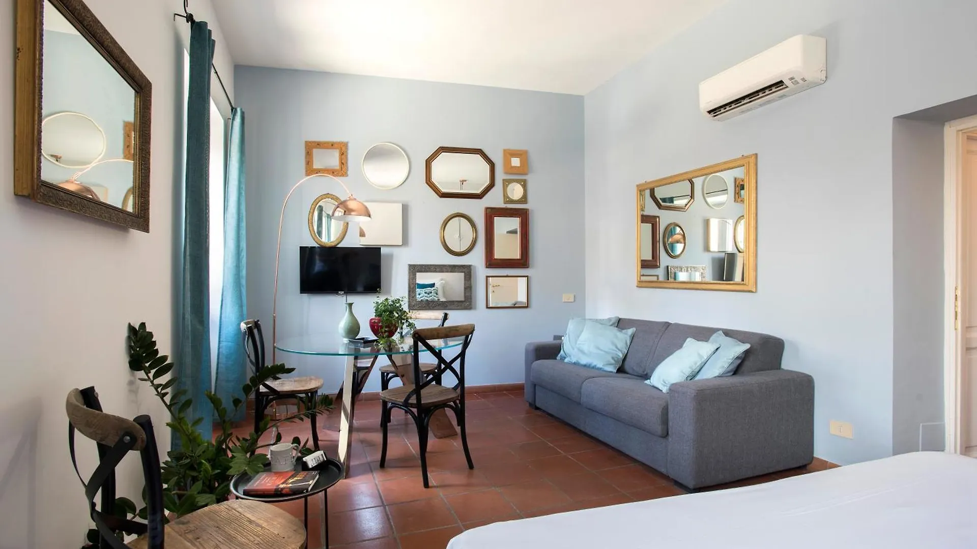 Specchi Loft Apartment Rome 0*,  Italy